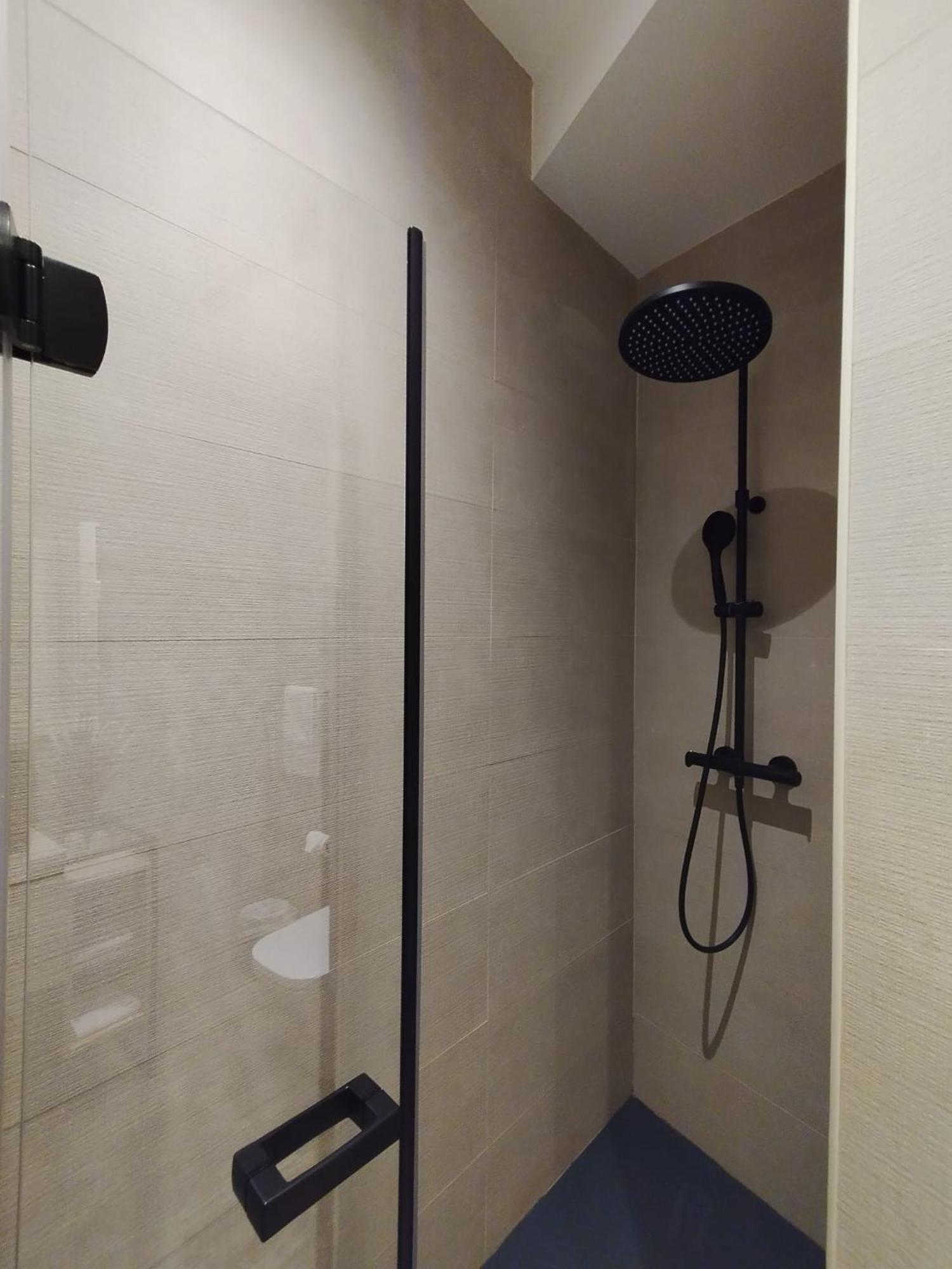 Boutique Caravan Cinema Guest house 2*